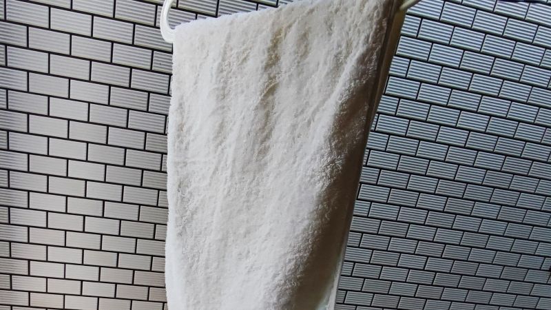 タオル研究所のタオルを外干しして3時間経過した様子