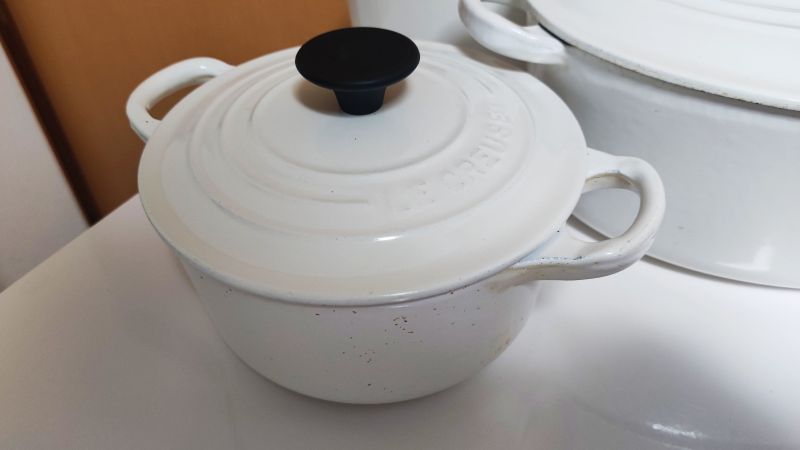 四半世紀使い続けているルクルーゼ鍋のアップ