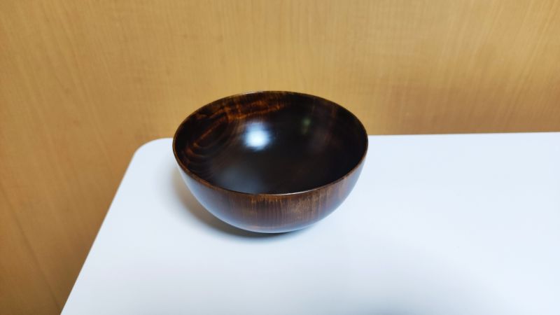 修理して蘇った栃の木のお椀1つ