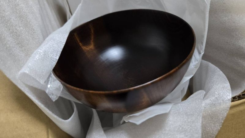 蘇ったお椀を初めて開けたみたところ