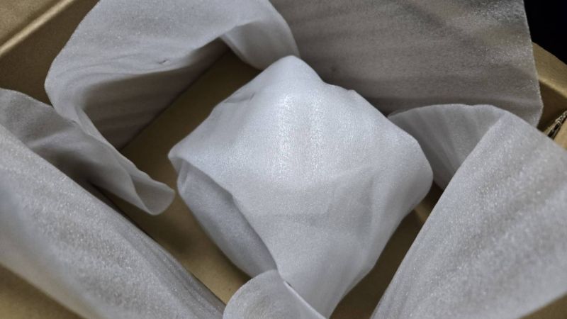 修理されたお椀が届き、まだ包まれている状態